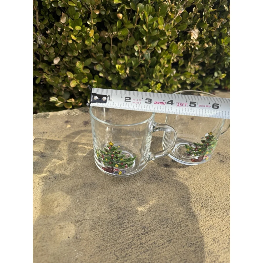 2 Christmas Tree Clear Glass Mugs Coffee Tea Cups Action Luminarc Vintage 1980s